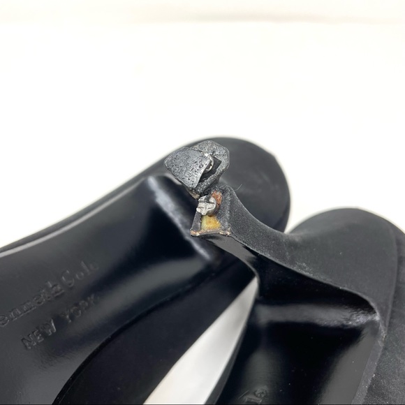 KENNETH COLE black satin heels - Picture 10 of 10